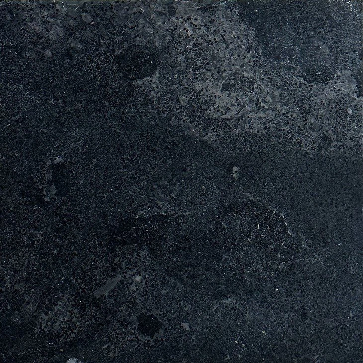 3 3